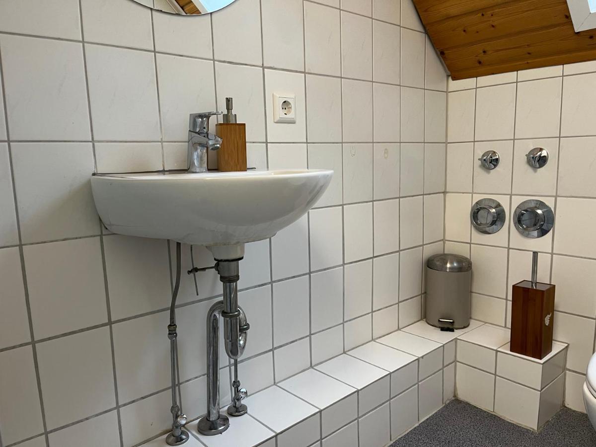 Komfortables Apartment Karlsruhe Bagian luar foto