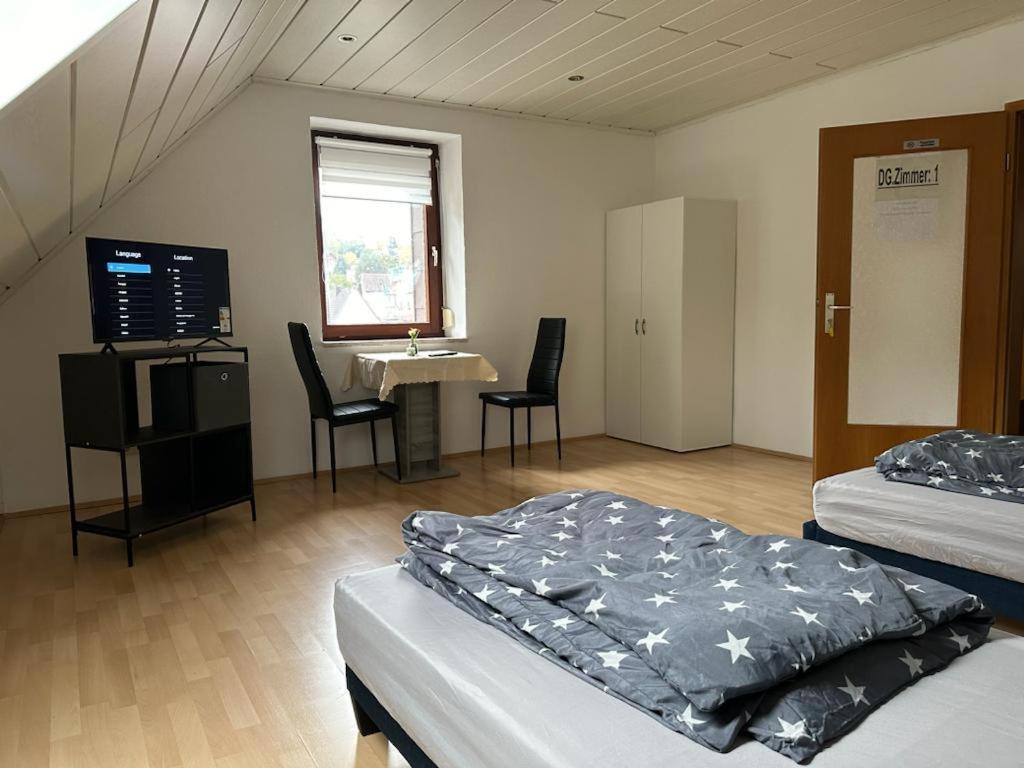 Komfortables Apartment Karlsruhe Bagian luar foto
