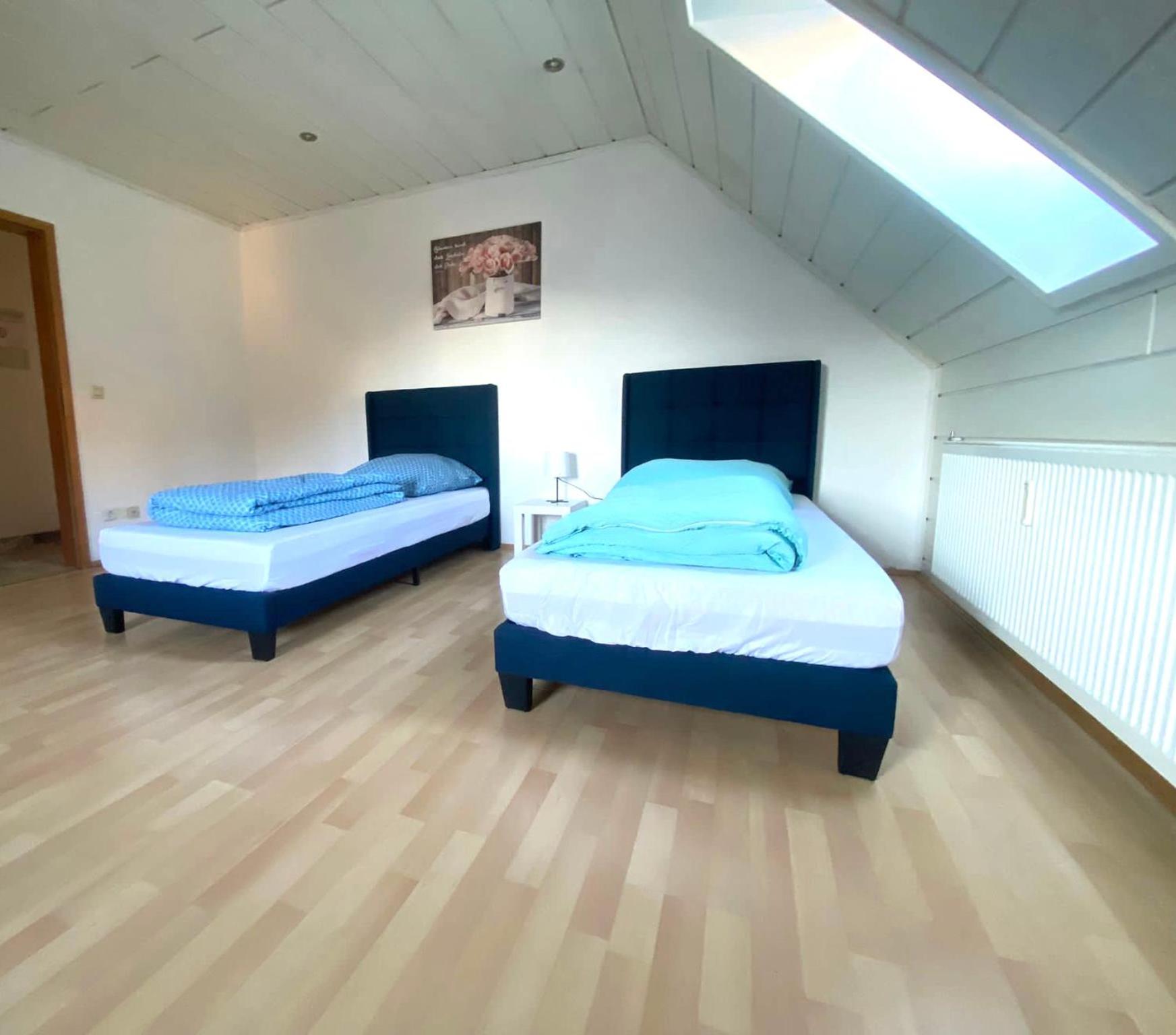 Komfortables Apartment Karlsruhe Bagian luar foto