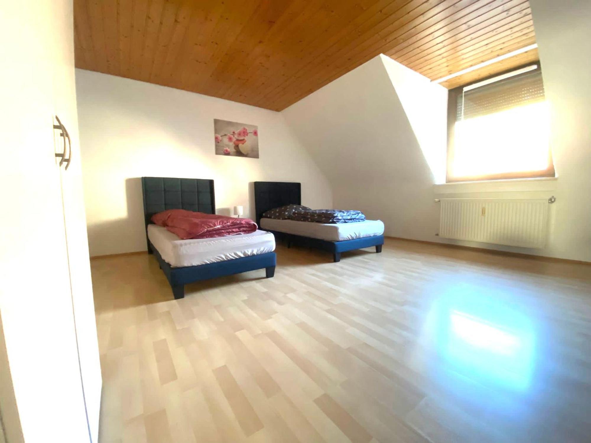 Komfortables Apartment Karlsruhe Bagian luar foto